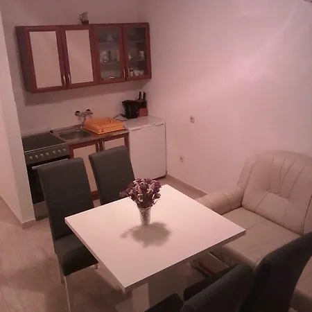 Katarina Apartment *