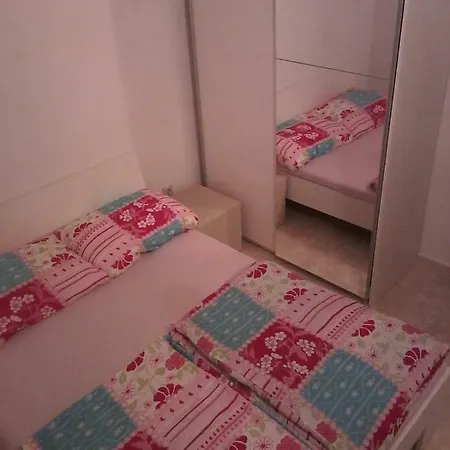 Apartment Katarina *