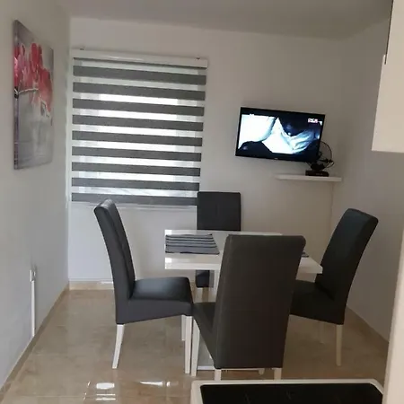 Apartment Katarina *